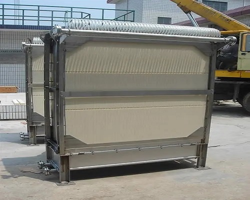 MBR平板膜是什么材質(zhì)做的？-藍膜超濾膜