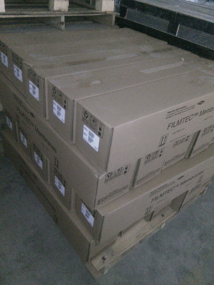 杜邦SFP-2880超濾膜干濕重量分別是多少？